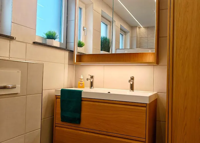 度假居 Gemuetliches Haus Mit Platz Zum Entspannen *