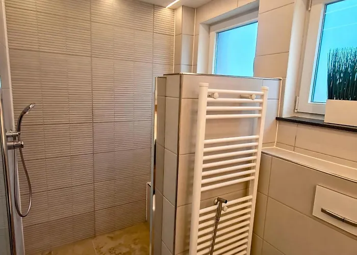 Gemuetliches Haus Mit Platz Zum Entspannen 度假居 Kindsbach