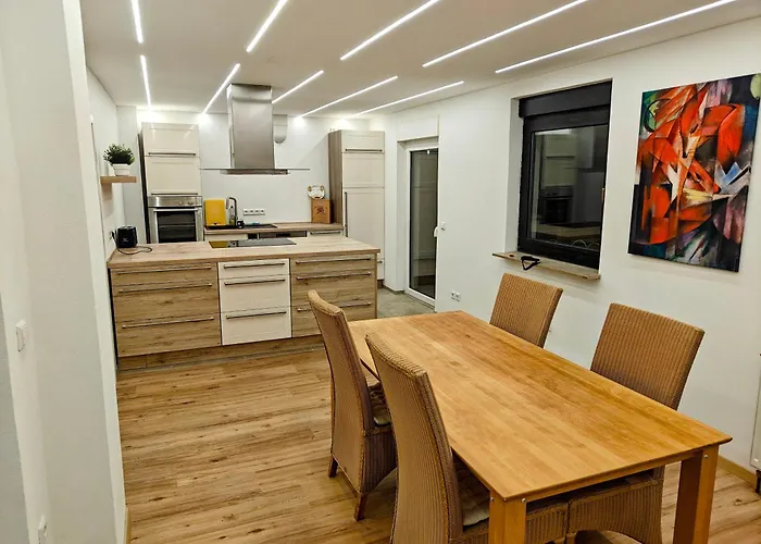 Gemuetliches Haus Mit Platz Zum Entspannen Kindsbach